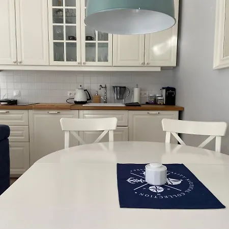 Four Seasons Lejlighed Pobierowo